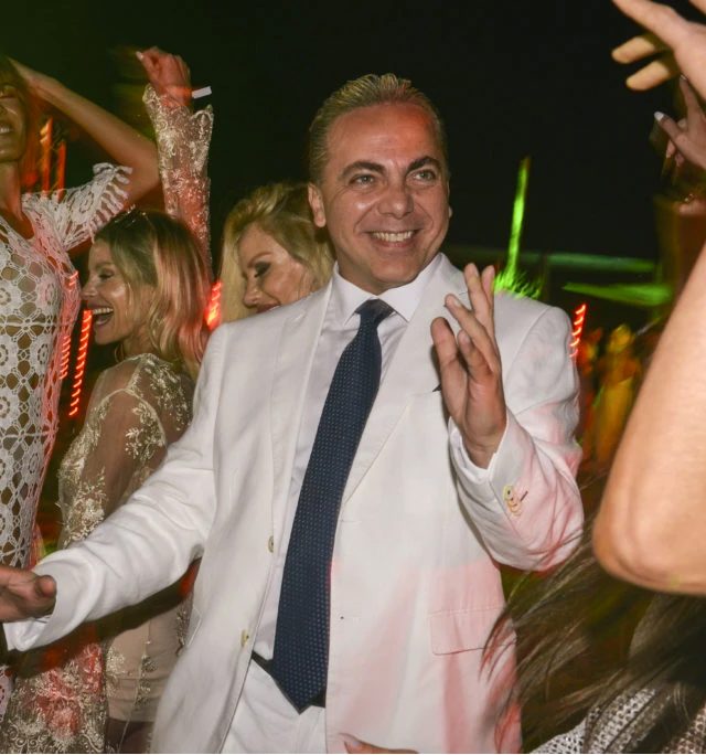 Gente Las Garzas 2022 8-100